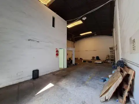 Galpon en Venta en Observatorio, USD 130.000