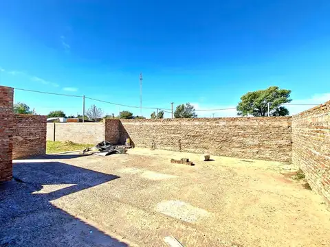 TERRENO + OBRA AVANZADA EN CORONEL ARNOLD