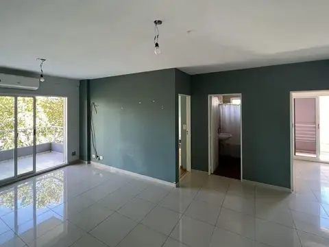 VENTA DEPARTAMENTO 2 AMBIENTES CON COCHERA SAN MARTIN CENTRO