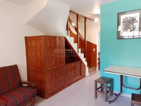 AVENIDA 2 ENTRE PASEOS 120 Y 121