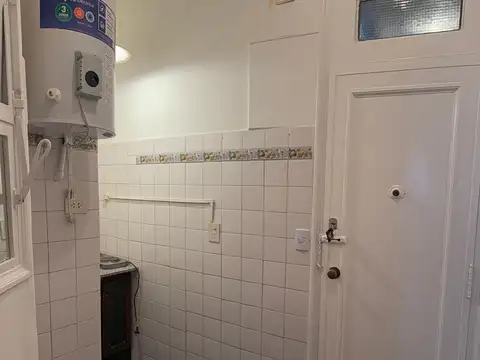 Departamento en alquiler a pasos del Teatro Colon