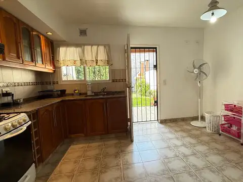 Casa en Venta en Olivos, USD 270.000