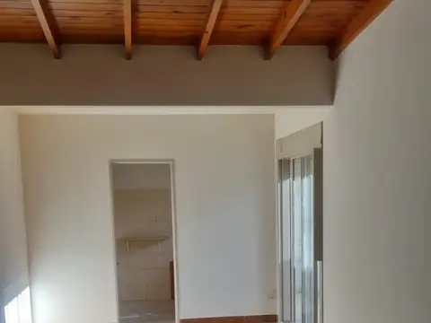 Alquiler Departamento 3 Ambientes, Excelente Estado