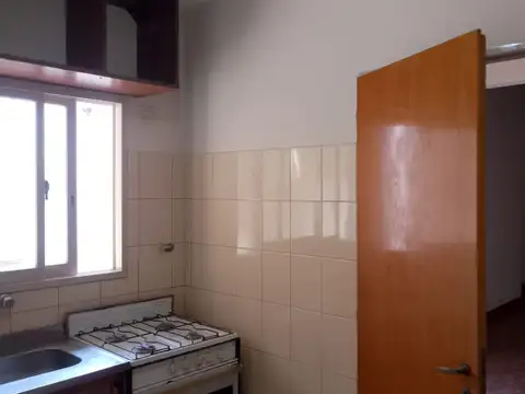 Alquiler Departamento 3 Ambientes, Excelente Estado