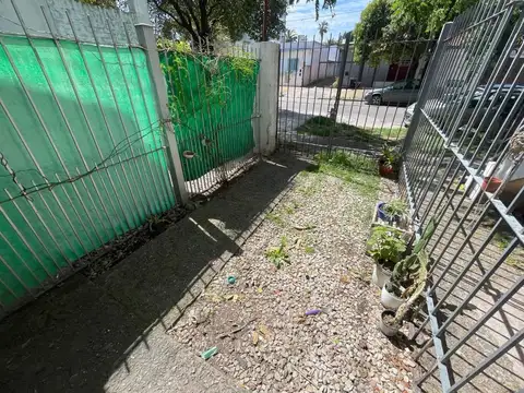 Depto Tipo Casa en Venta en La Plata, USD 45.000