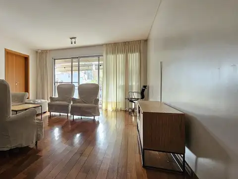 Departamento en Venta de 6 ambientes