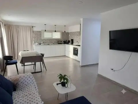 Casa en venta en barrio casuarinas Del viso 4 ambientes