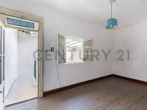 Imponente Oficina / Espacio Comercial de Estilo - 4 Despachos, Gran Terraza y Sin Expensas - Villa L