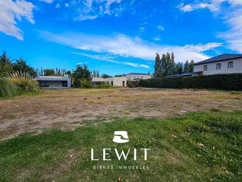 Terreno en Venta de 748,0 m2