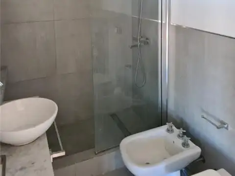 Departamento en Alquiler en Colegiales, USD 900