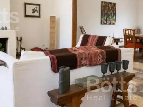 Depto Tipo Casa en Venta 40 años