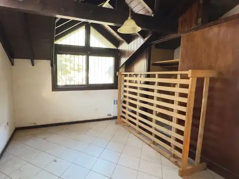 Casa 4 ambientes con 4 baños