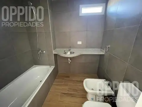 Hermoso departamento, oficina o consultorio en alquiler villa del parque!