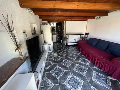 Depto Tipo Casa en Venta de 2 ambientes