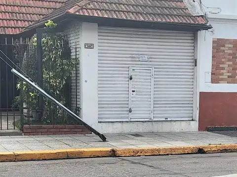 Local en Alquiler Via Pública
