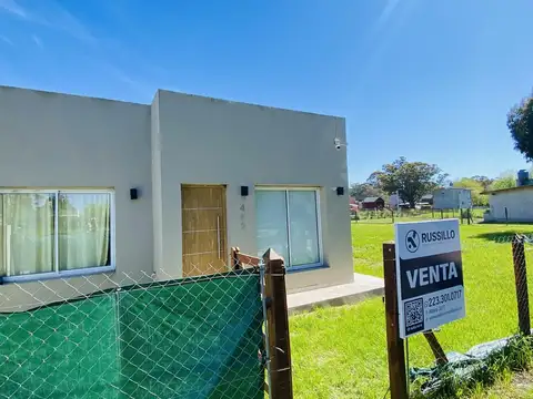 VENTA | MODERNA CASA CON PILETA | CAMET NORTE, SANTA CLARA DEL MAR