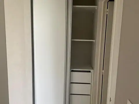 Departamento con Jardín en Venta en Remeros Beach