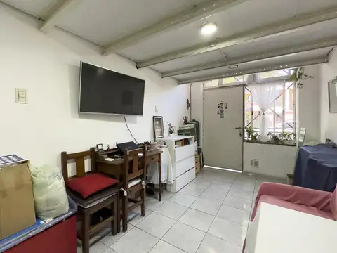 Depto Tipo Casa en Venta de 2 ambientes