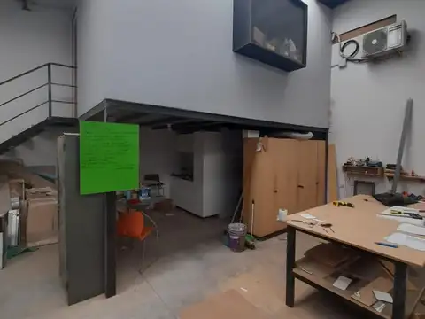 Galpon en Venta en Fisherton, USD 127.000