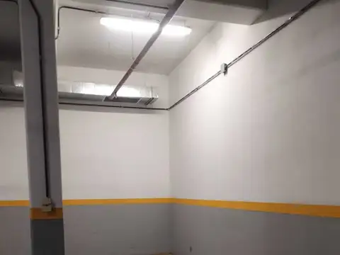 Cochera en Venta Cubierta