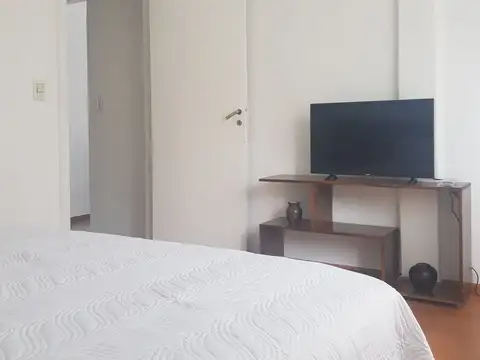 Bolivar 400, Piso 5to