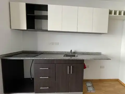 Departamento en Alquiler con 1 cocheras