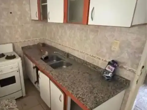 Depto Tipo Casa 5 ambientes con 1 baño