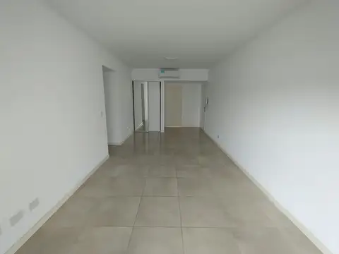 Espectacular 4 Ambientes al Frente en Suite con Cochera y Balcón | Villa Devoto