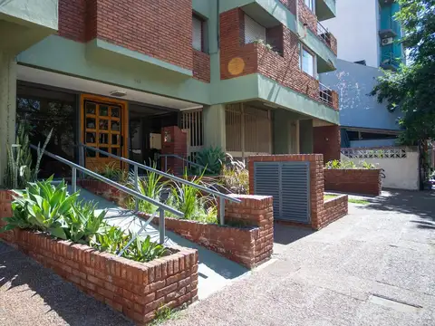 Departamento en Alquiler en Moron Sur, $ 850.000