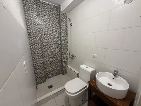 Depto Tipo Casa en Venta en Chacarita, USD 124.900