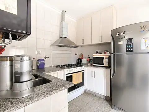 Depto Tipo Casa en Venta 49 años