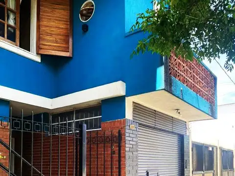 20 e/ 527 y 528  al 300