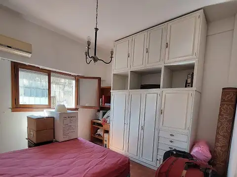 Depto.tipo casa de 3 ambientes en Venta en Floresta