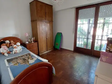 Depto Tipo Casa en Venta 50 años