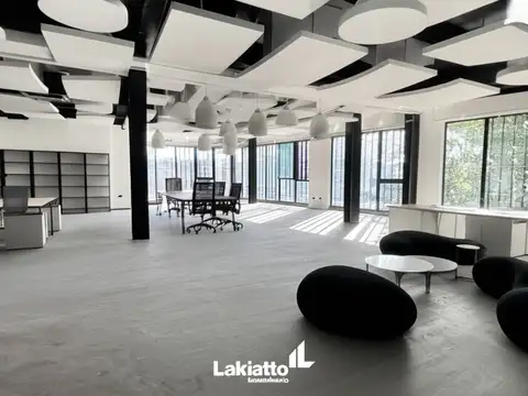 Venta oficina de 228 m2 con 3 cocheras - Fisherton