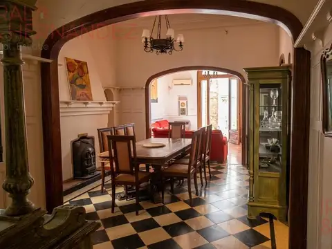 Alquiler PH en primer piso al frente con terraza propia en Recoleta