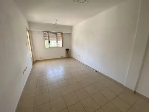 58 e/ 18 y19 1100, Piso 4