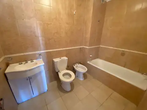 58 e/ 18 y19 1100, Piso 4