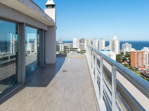 Departamento en Venta con 2 cocheras