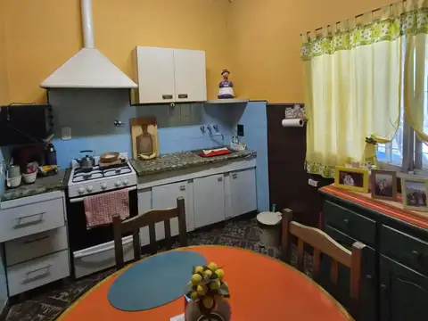 Depto Tipo Casa 2 ambientes con 1 baño