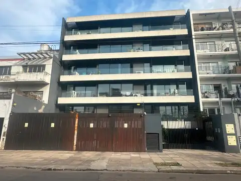 DEPARTAMENTO EN VENTA - CASTELAR SUR