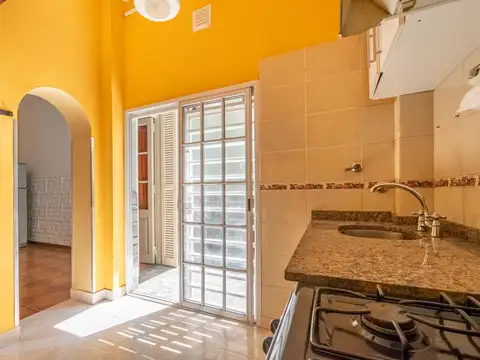Depto Tipo Casa en Venta 51 años