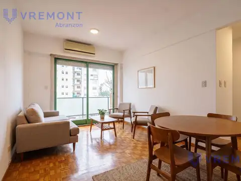 Misiones 300 departamento 3 ambientes con balcon en venta en Balvanera