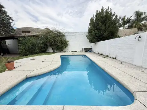 Terreno en Venta en Castelar Sur, USD 105.000