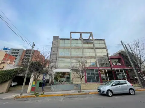 Oficina en alquiler amoblada! Frente aTribunales II!