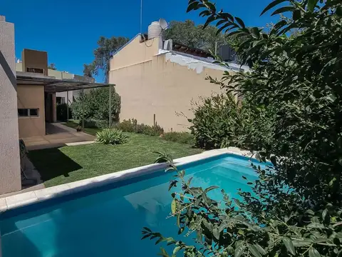 Casa en Alquiler de 2 dormitorios
