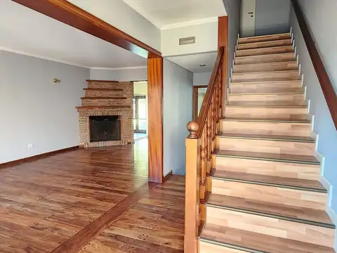 Casa en Venta en Golf, USD 490.000