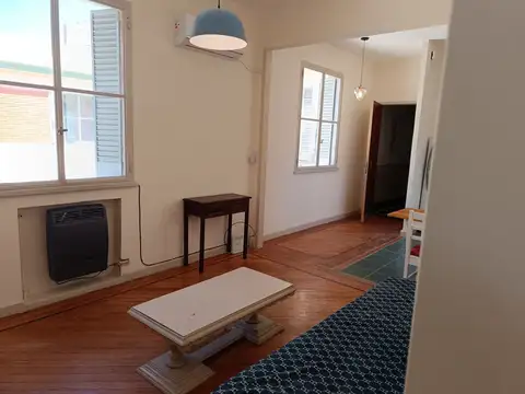 Departamento en Alquiler en Balvanera, $ 700.000