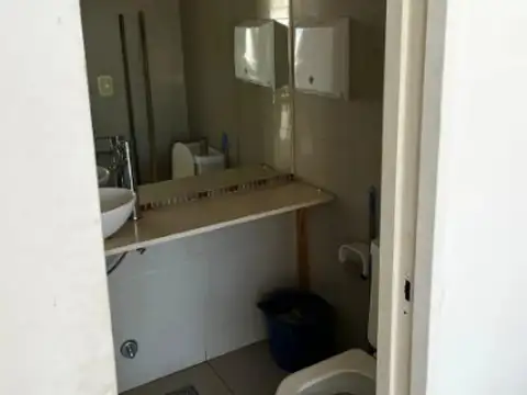 En venta Amplio monoambiente al contrafrente en Flores