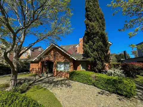Casa en Venta en La Delfina, USD 319.000